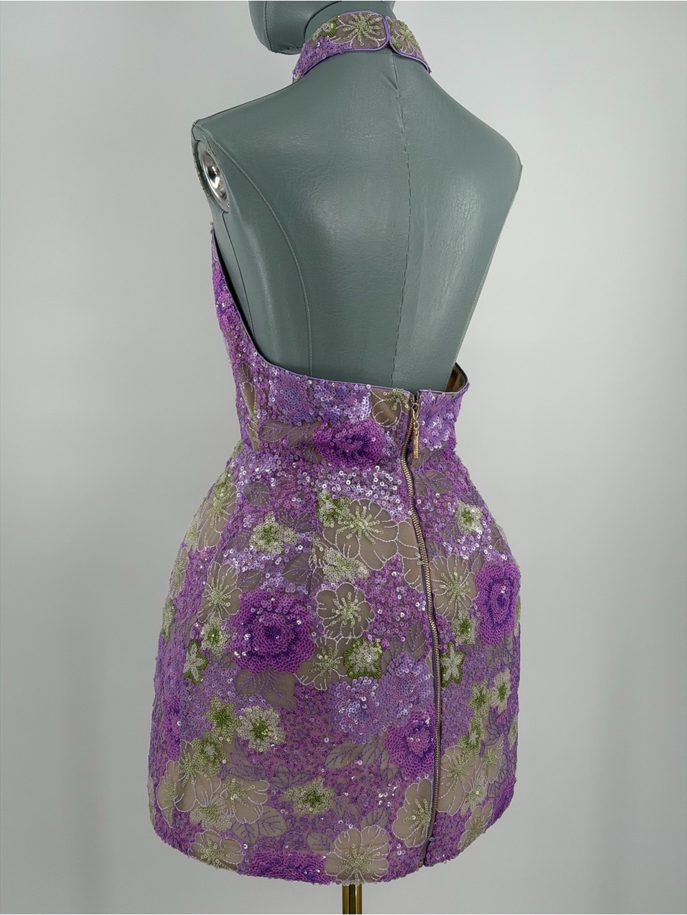 🆕 BRONX & BANCO 🧿 NWOT Deidre Floral Sequin Halter Mini Dress, Lilac Sz S US 4 - Picture 9 of 16